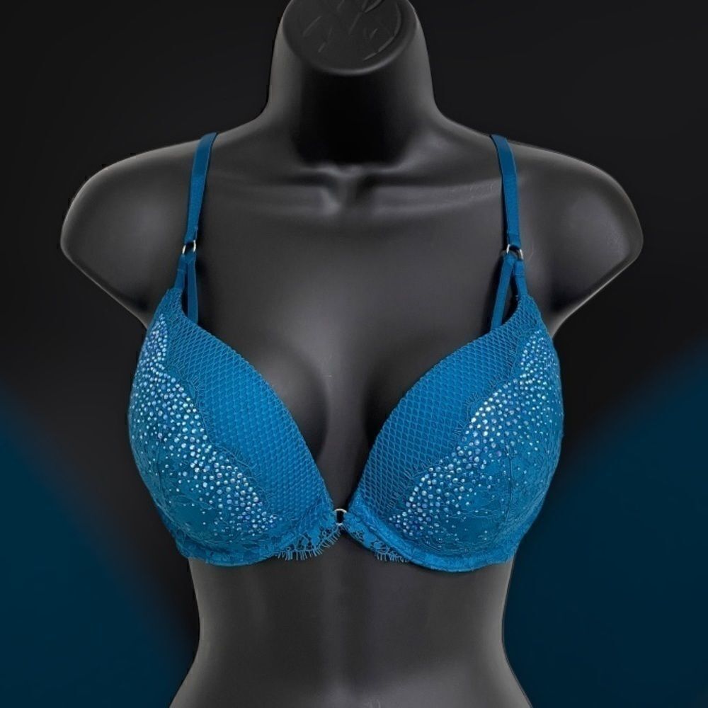 Victoria’s Secret VERY SEXY Push-up Bra 32DDD